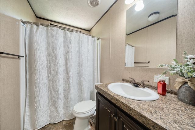 103 County Road 370, Splendora, TX 77372