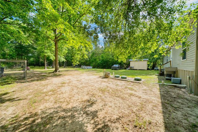 103 County Road 370, Splendora, TX 77372