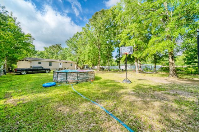 103 County Road 370, Splendora, TX 77372