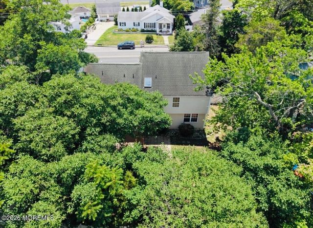 2207 Herbertsville Road, Point Pleasant, NJ 08742