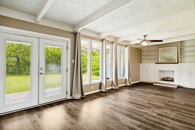607 N Cottonwood Drive, Richardson, TX 75080