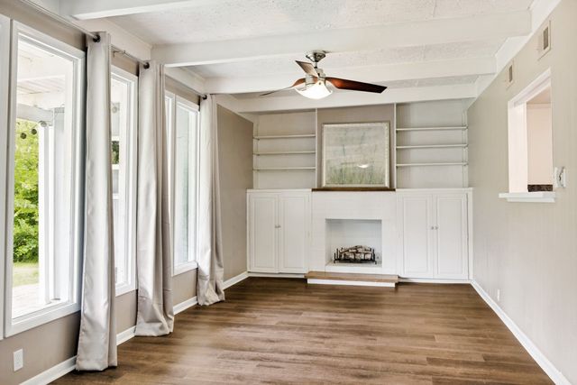 607 N Cottonwood Drive, Richardson, TX 75080