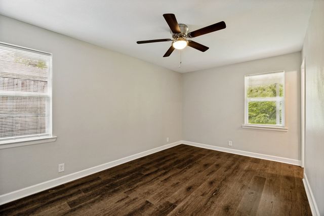 607 N Cottonwood Drive, Richardson, TX 75080