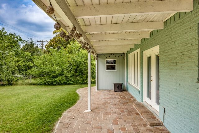 607 N Cottonwood Drive, Richardson, TX 75080