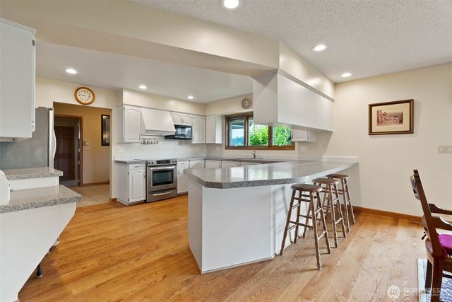 24415 N Crescent Road, Chattaroy, WA 99003