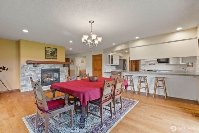 24415 N Crescent Road, Chattaroy, WA 99003