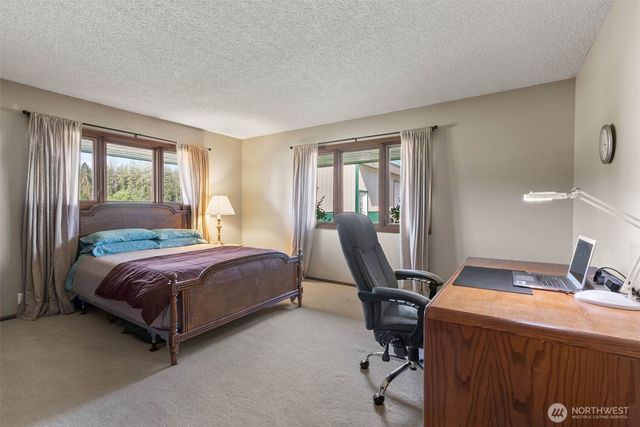 24415 N Crescent Road, Chattaroy, WA 99003