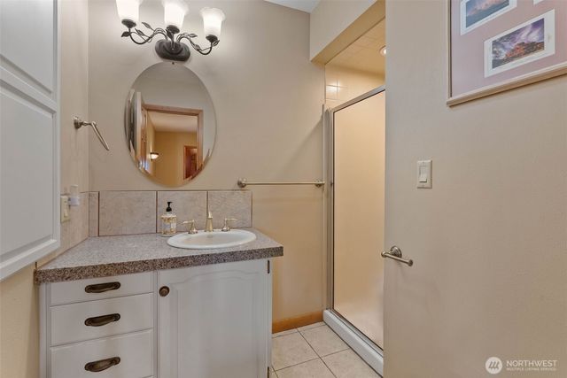 24415 N Crescent Road, Chattaroy, WA 99003