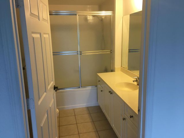 2801 SARENTO Place 302, Palm Beach Gardens, FL 33410