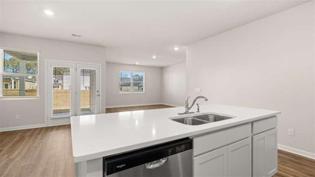 310 Friendship Oak Way, Hampton, GA 30228