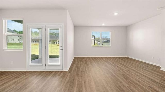 310 Friendship Oak Way, Hampton, GA 30228