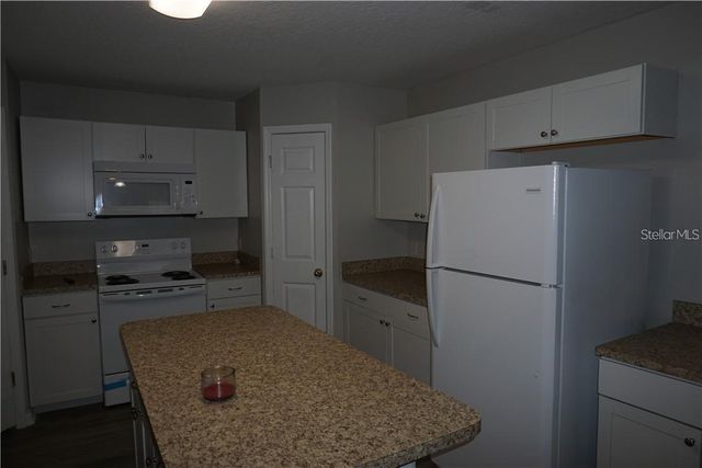 1024 OSPREY COVE CIRCLE, Groveland, FL 34736