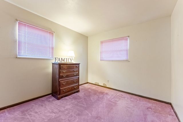 426 7th Street Court E, Milan, IL 61264