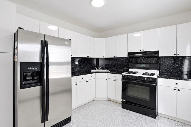 99-11 159th Avenue, Howard Beach, NY 11414