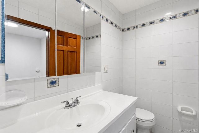 99-11 159th Avenue, Howard Beach, NY 11414