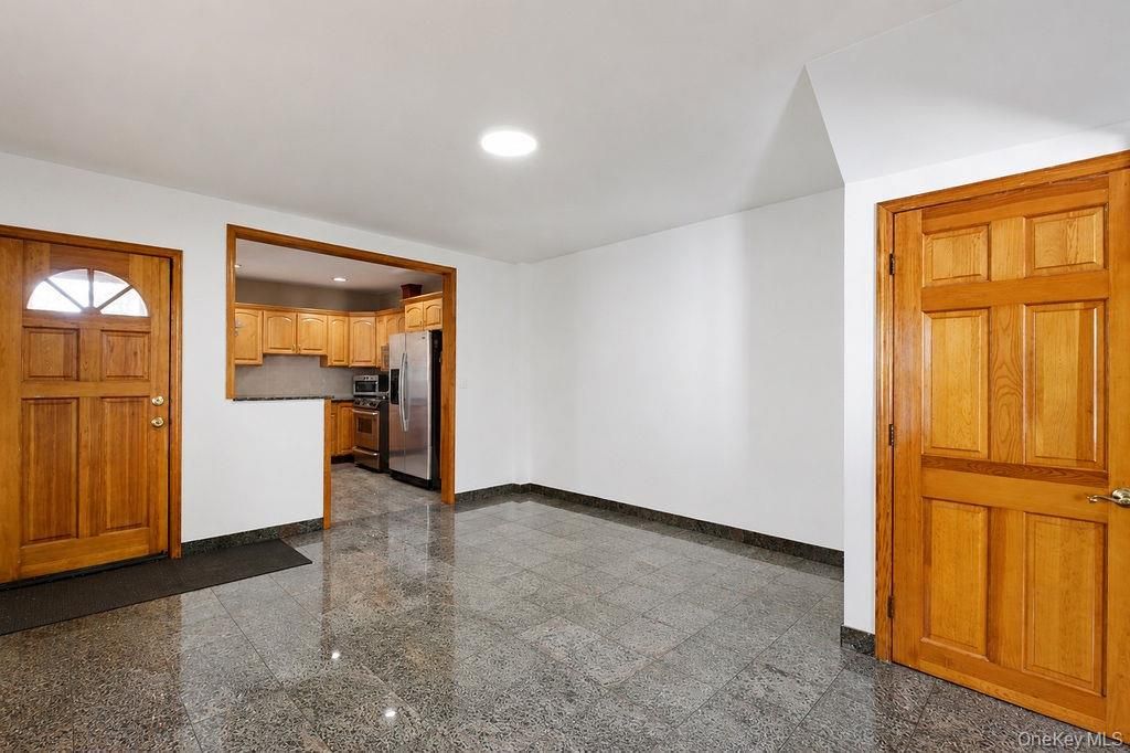 99-11 159th Avenue, Howard Beach, NY 11414 — photo 4