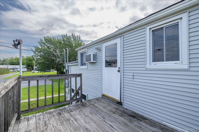 46 Riverdale Avenue, Massapequa, NY 11758