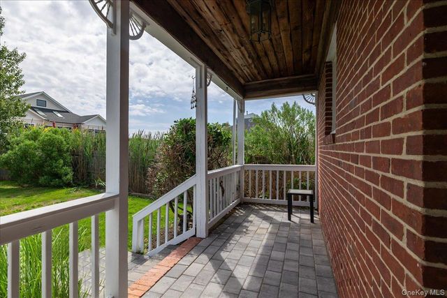 46 Riverdale Avenue, Massapequa, NY 11758