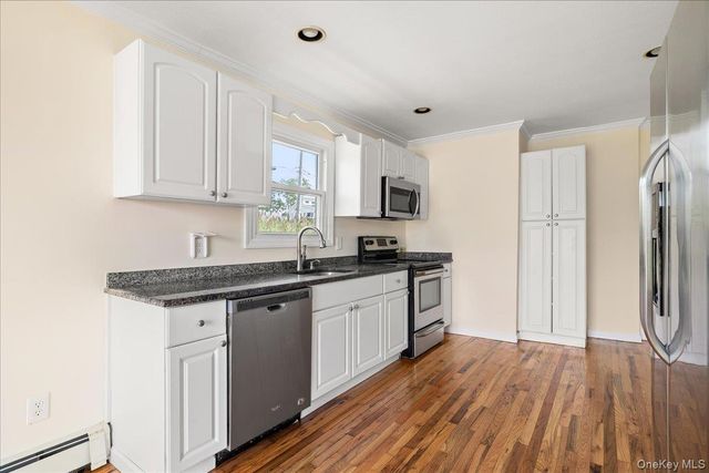 46 Riverdale Avenue, Massapequa, NY 11758