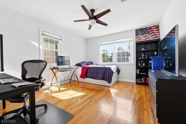 223 Woodlawn Ave, Linden City, NJ 07036