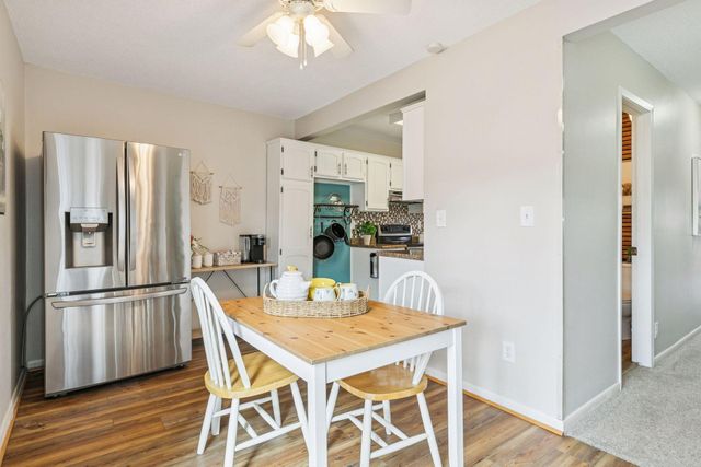 125 Mcknight Road N K, Saint Paul, MN 55119