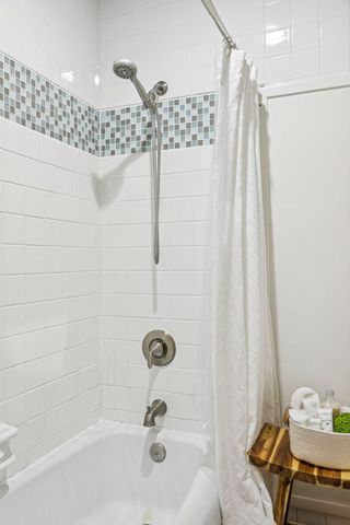 125 Mcknight Road N K, Saint Paul, MN 55119