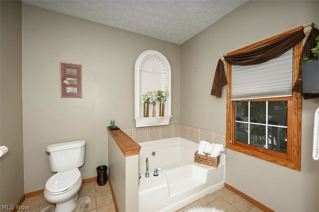 3338 Blessing Lane, Kent, OH 44240