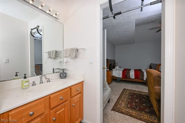 3338 Blessing Lane, Kent, OH 44240