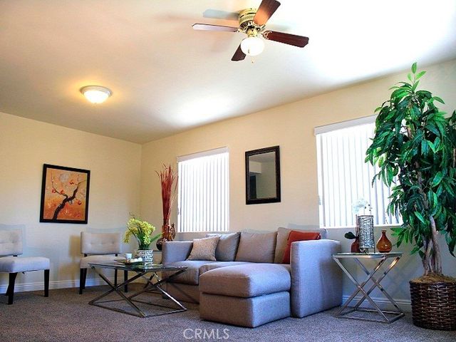 - 1411 W 84th Place, Los Angeles, CA 90047