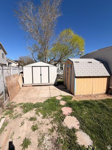 3712 S ELK RIDGE DR, Magna, UT 84044