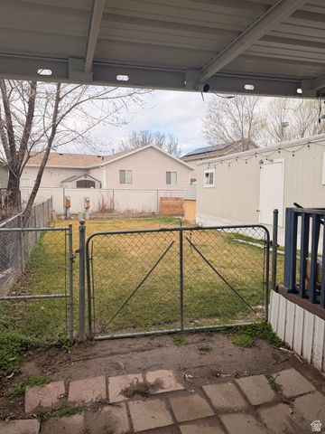 3712 S ELK RIDGE DR, Magna, UT 84044