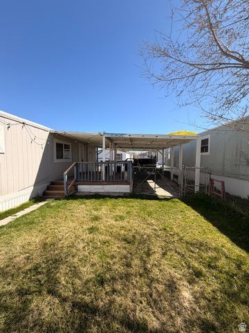 3712 S ELK RIDGE DR, Magna, UT 84044