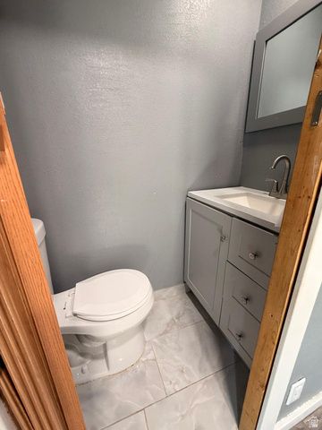 3712 S ELK RIDGE DR, Magna, UT 84044