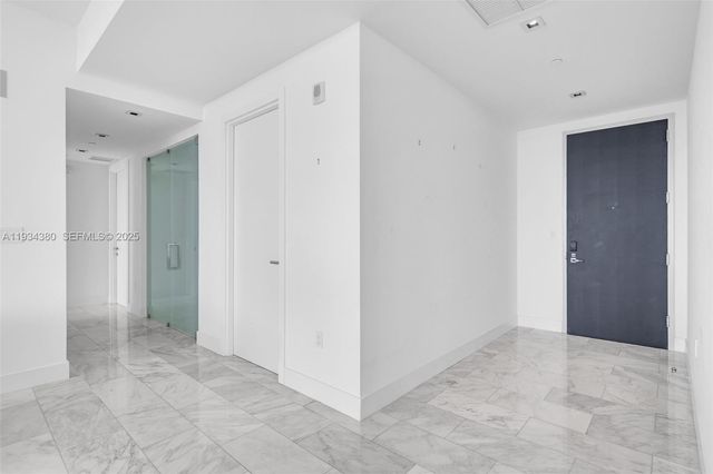 1451 Brickell Ave 3702, Miami, FL 33131