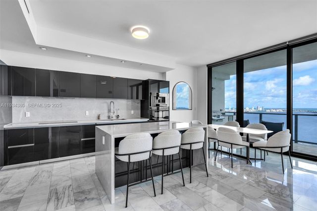 1451 Brickell Ave 3702, Miami, FL 33131