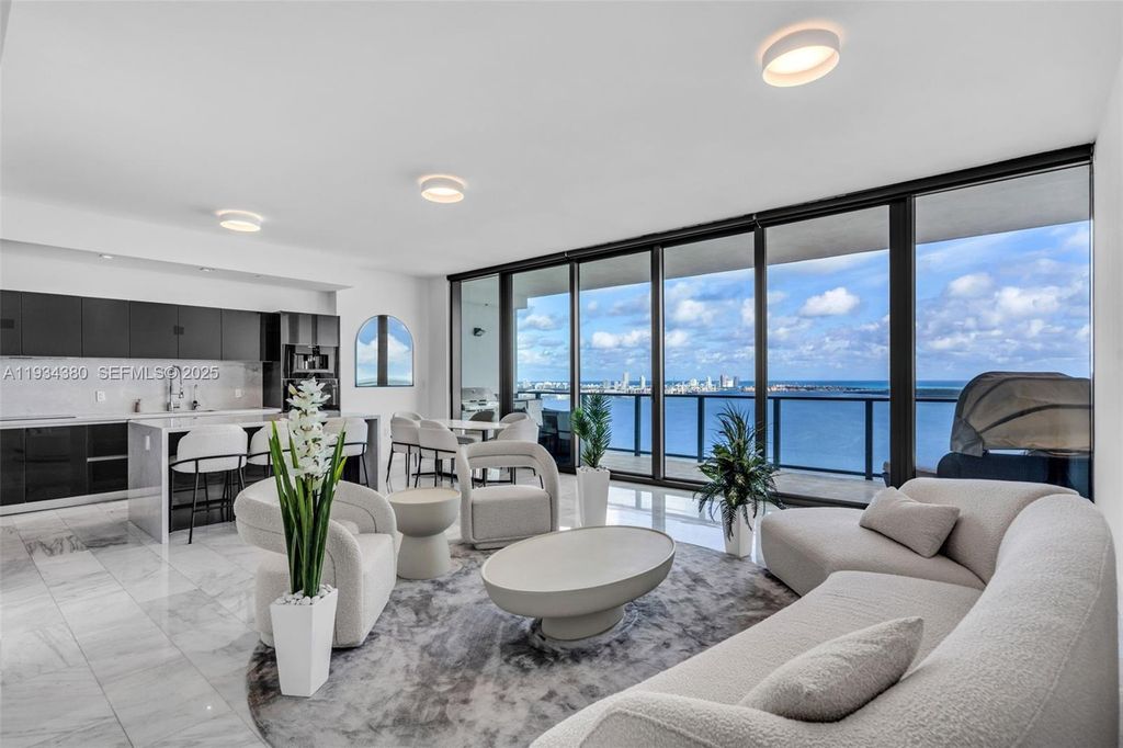 1451 Brickell Ave 3702, Miami, FL 33131