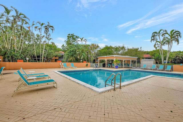 11255 Green Lake Drive 202, Boynton Beach, FL 33437