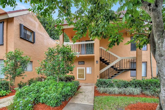 11255 Green Lake Drive 202, Boynton Beach, FL 33437