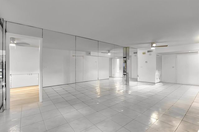 11255 Green Lake Drive 202, Boynton Beach, FL 33437