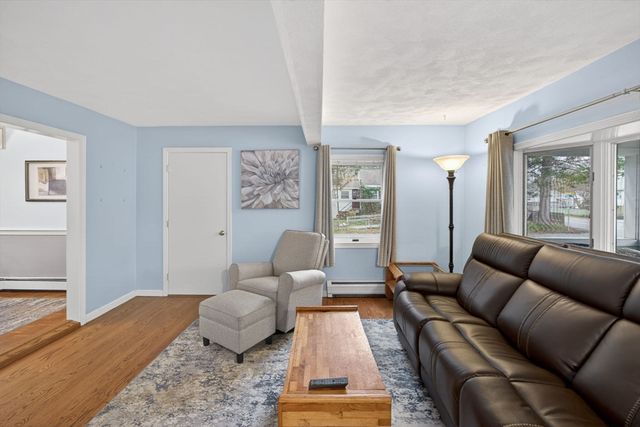 56 Lake St, Tewksbury, MA 01876