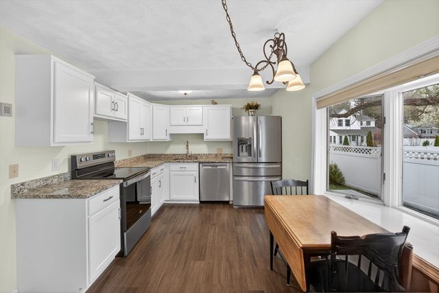 56 Lake St, Tewksbury, MA 01876