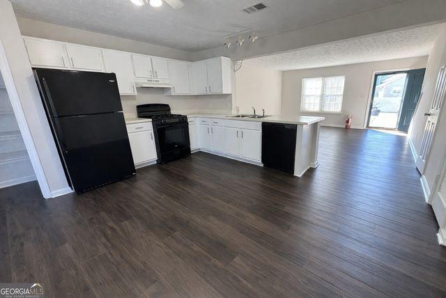 426 Bainbridge Drive, Mcdonough, GA 30253