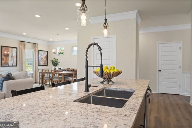 201 Wildflower Way, Cartersville, GA 30120