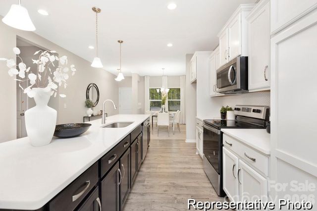 124 W Springhouse Court 5, Statesville, NC 28625
