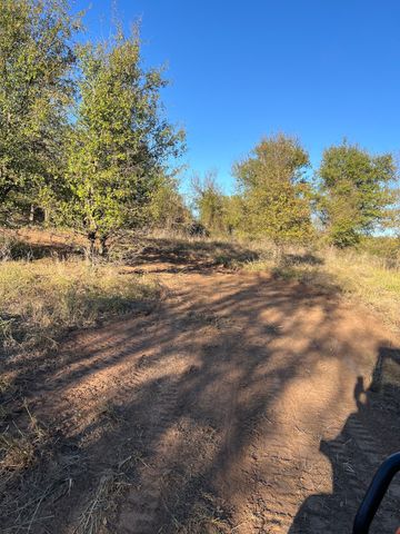 635 Big Valley Circle, Lipan, TX 76462