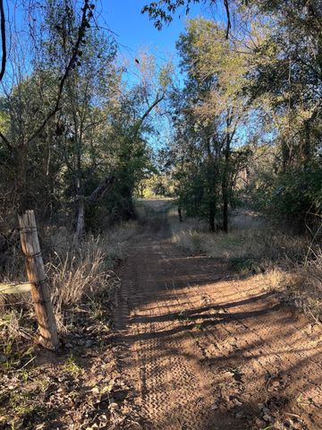 635 Big Valley Circle, Lipan, TX 76462