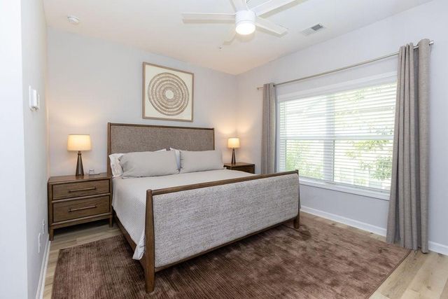 2857 Regal Park NW, Atlanta, GA 30318