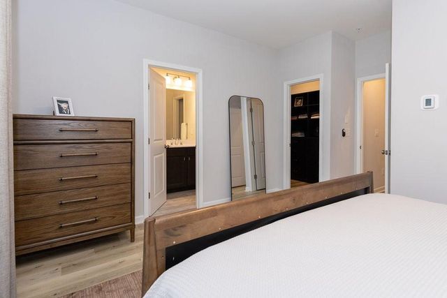 2857 Regal Park NW, Atlanta, GA 30318