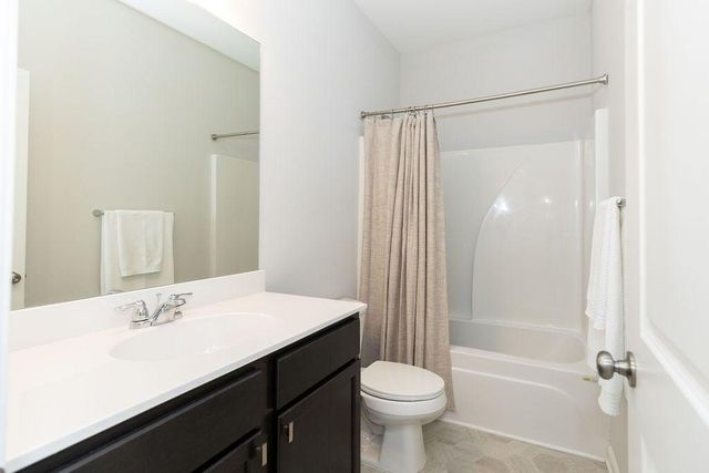 2857 Regal Park NW, Atlanta, GA 30318