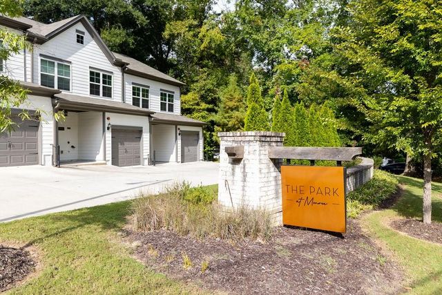 2857 Regal Park NW, Atlanta, GA 30318